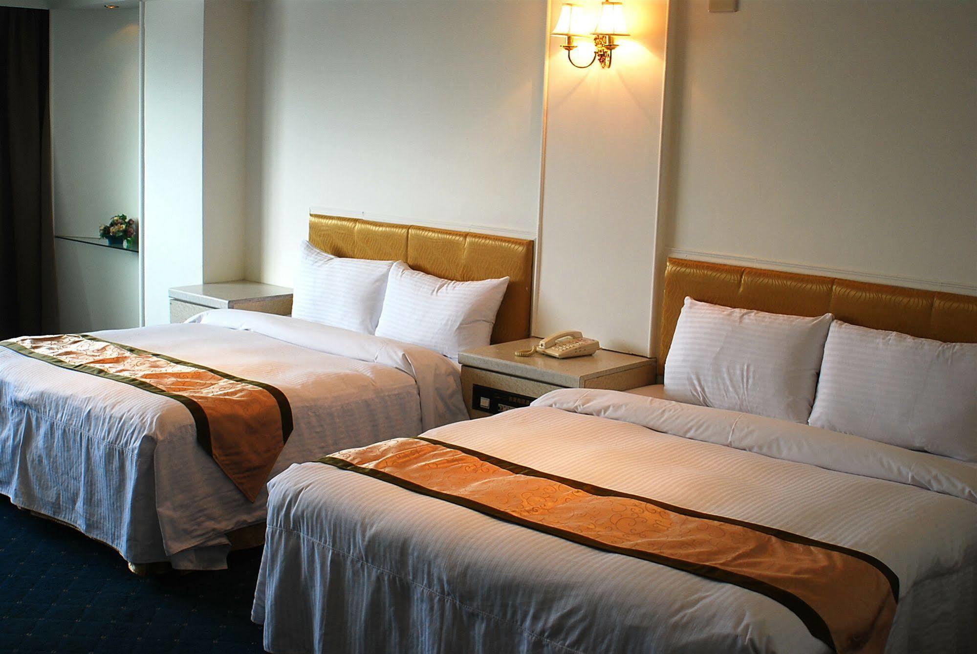 Taitung Bali Suites Hotel Exterior foto